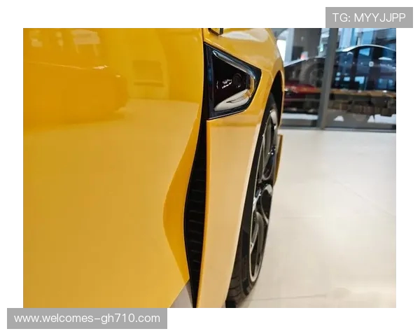 小米SU7 Ultra游戏手机全面评测：极致性能与沉浸式体验的完美结合